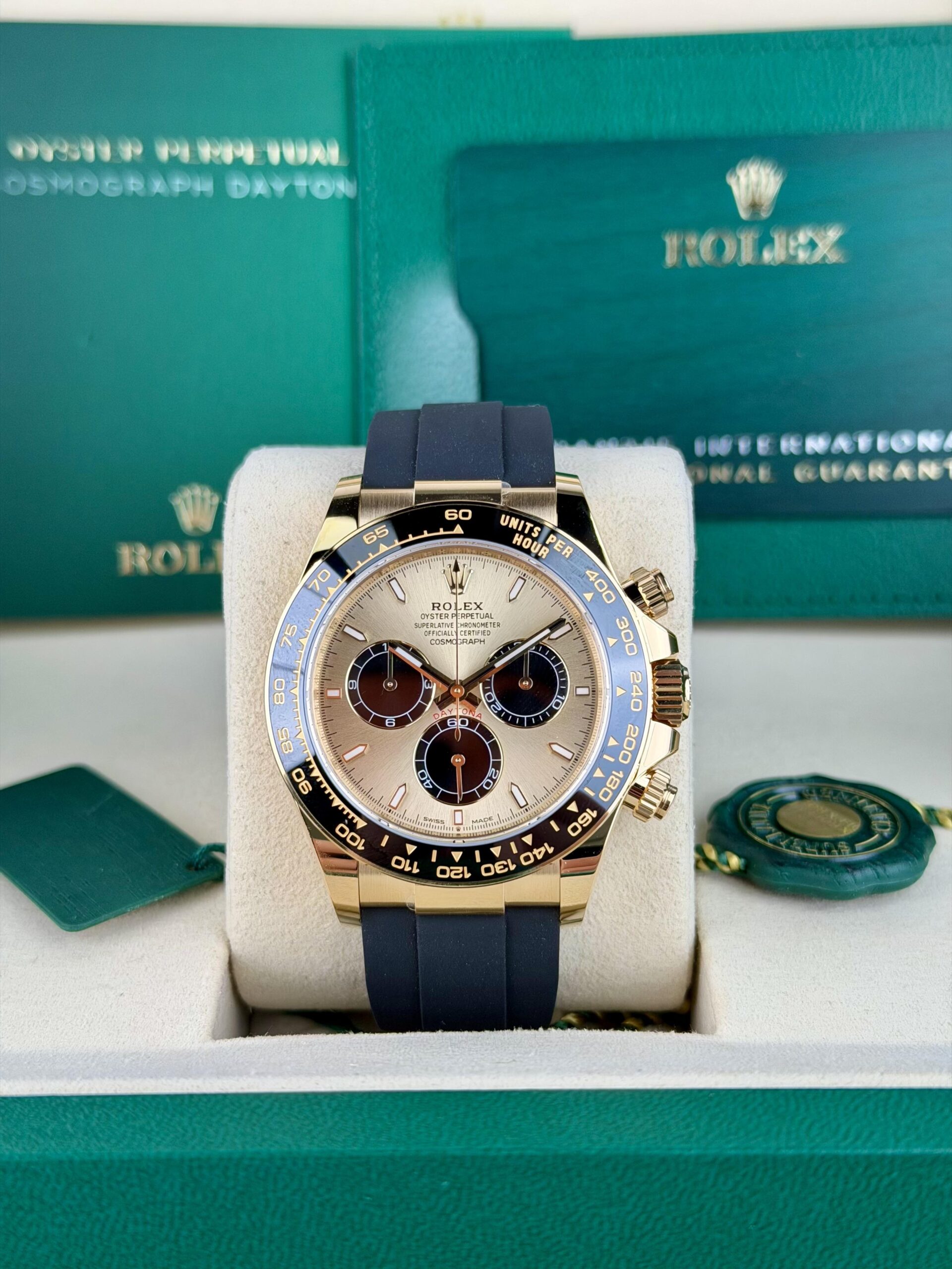 Rolex Daytona 40 Pikachu YML Golden/Black Index Oysterflex 2026 Unworn 126518LN