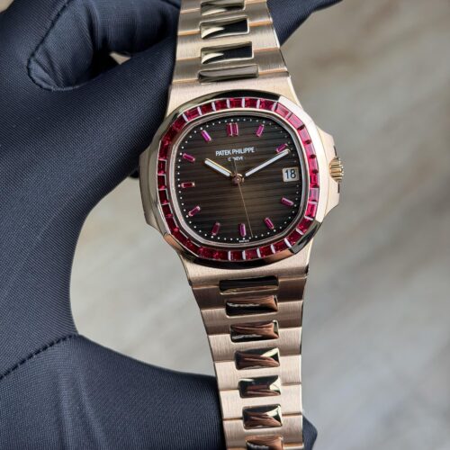 Patek Philippe Nautilus Brown Rubies Bracelet Preowned 2017 5723/112R-001