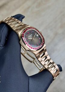 Patek Philippe Nautilus Brown Rubies Bracelet Preowned 2017 5723/112R-001