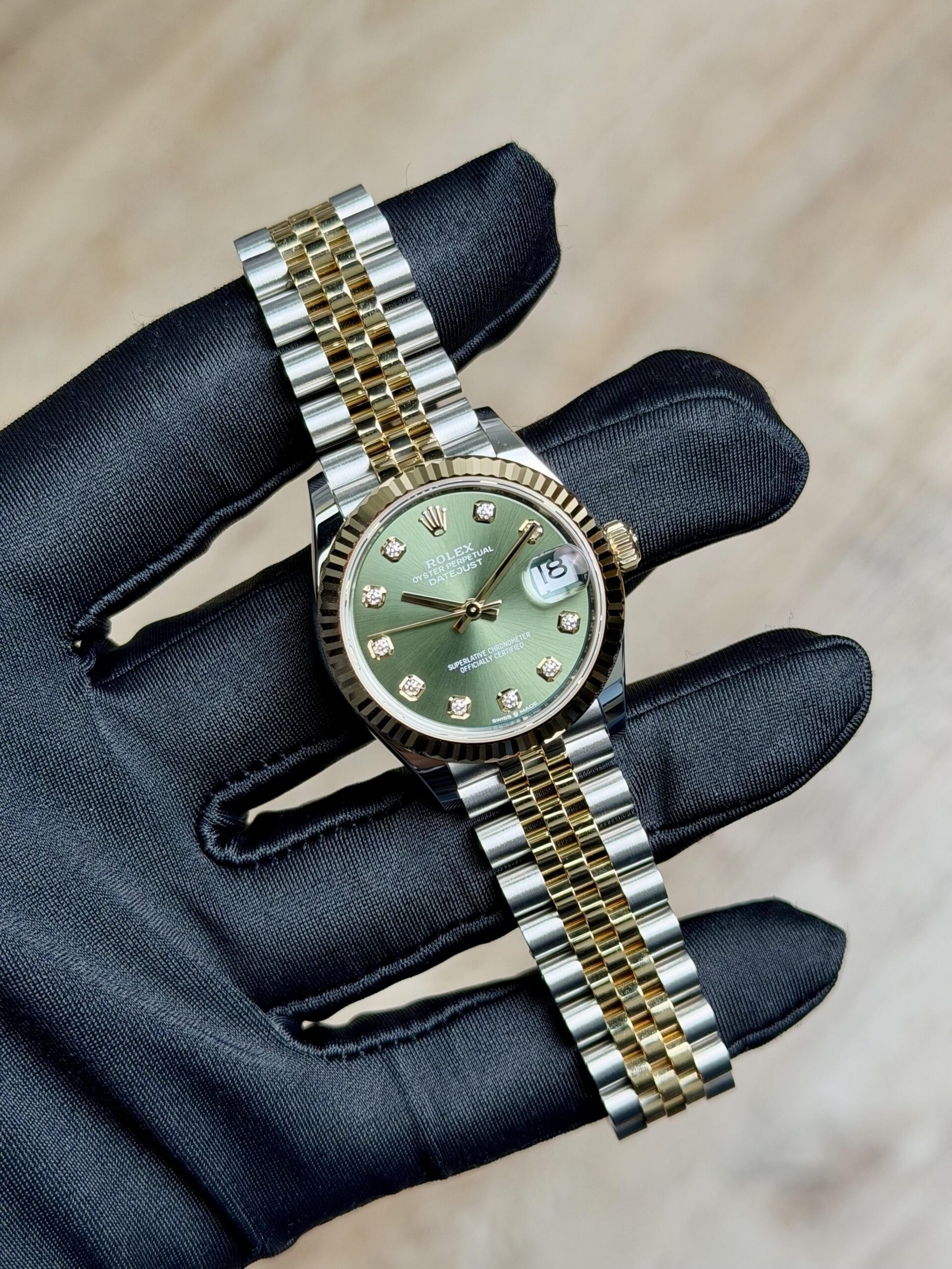 Rolex Datejust 31 Olive Green Diamond Fluted Jubilee 2026 Unworn 278273