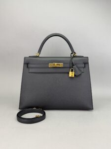 Hermes Kelly 32 Sellier Epsom Black/Noir Gold Hardware Preowned D Stamp