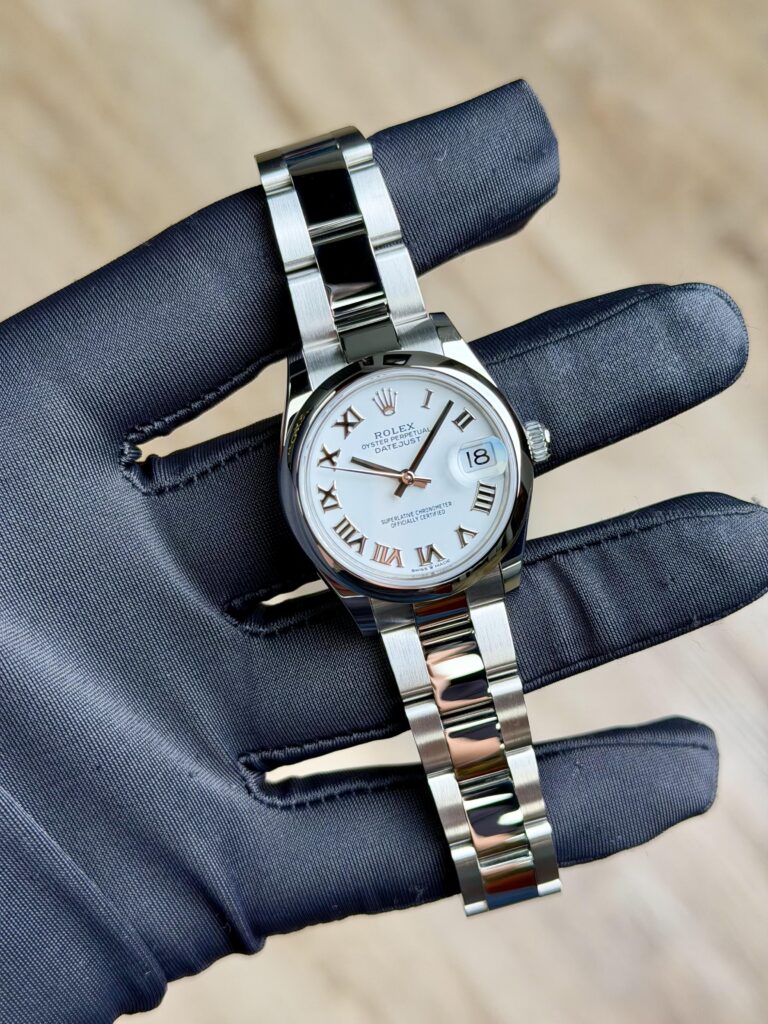 Rolex Datejust 31 White Roman Smooth Oyster 2026 Unworn 278240