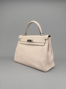 Hermes Kelly 32 Retourne Togo Craie Palladium Hardware Preowned A Stamp