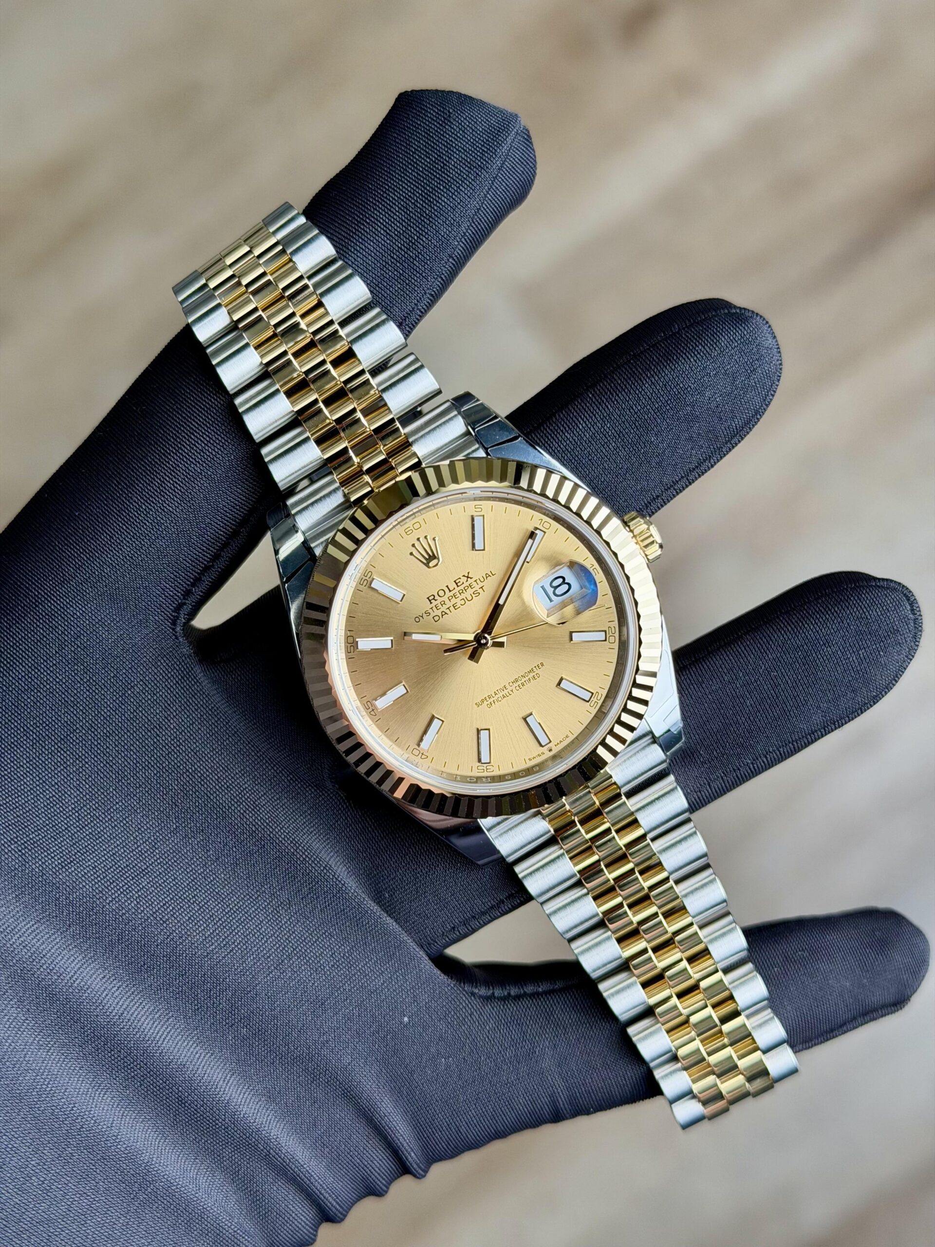 Rolex Datejust 41 Champagne Index Fluted Jubilee 2026 Unworn 126333
