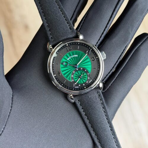 Voutilainen Green/Black Enamel Smooth Platinum Unworn 2026 Vingt-8