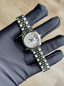 Rolex Datejust 26 MOP Pearl Diamond Fluted Jubilee Preowned Watch&Box 179174