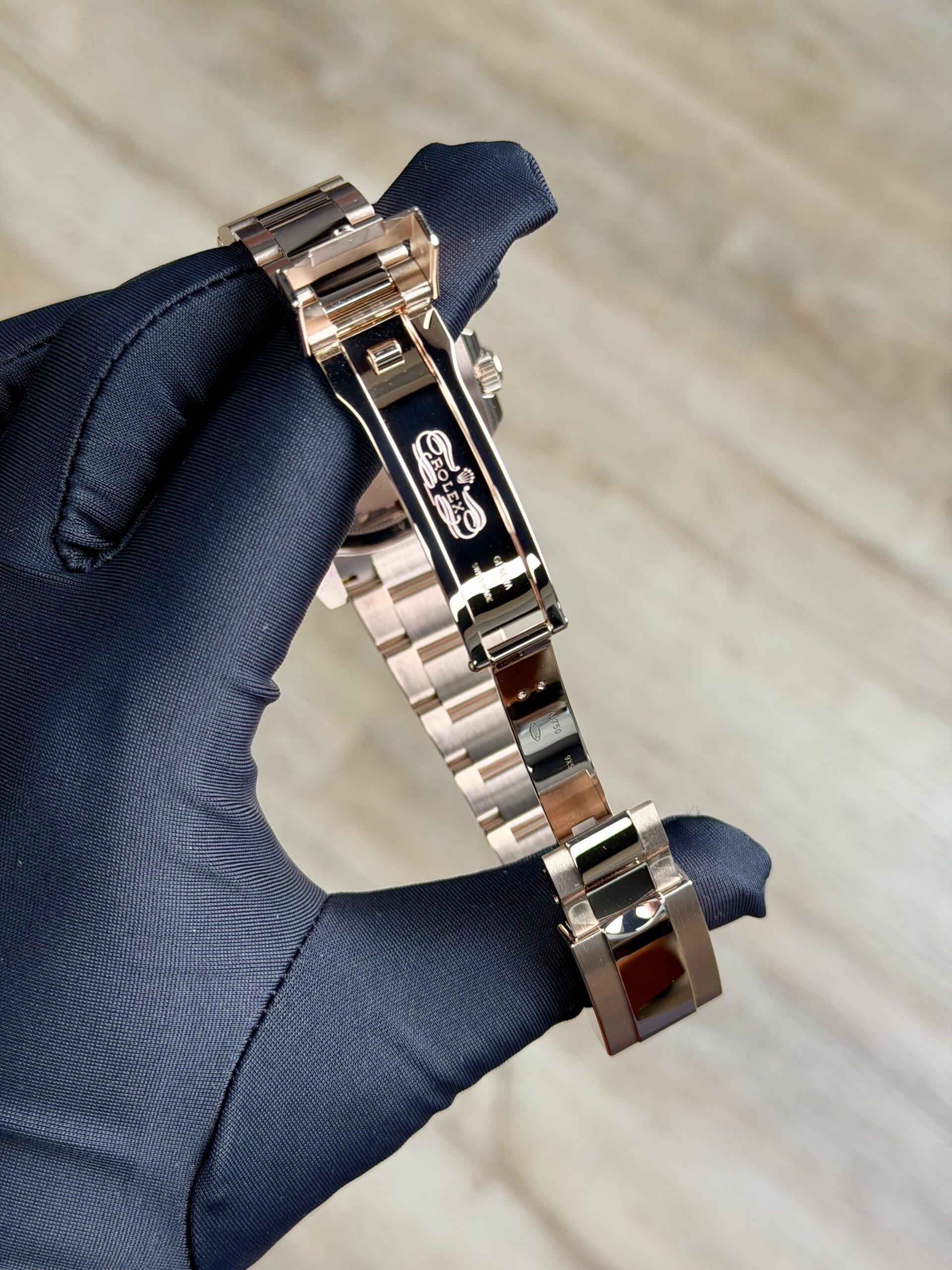 Rolex GMT-Master II 40 Tiger Iron Root Beer Black Oyster 2026 Unworn 126715CHNR