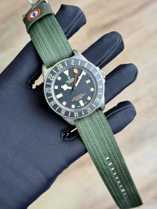 Tudor Pelagos 42 FXD GMT Matte Black Beige Green Strap 2026 Unworn M2542G267NU