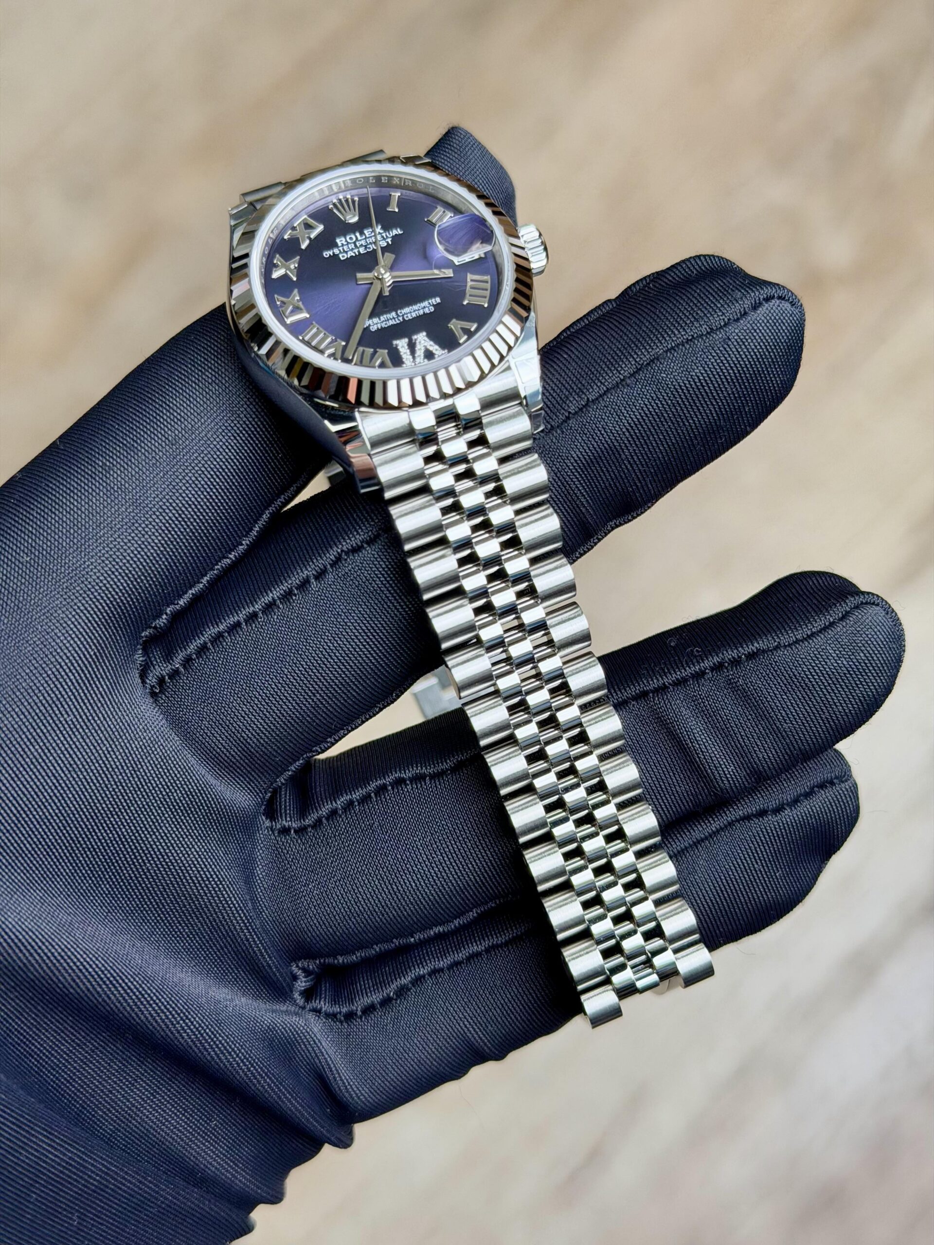 Rolex Datejust 31 Aubergine Purple Roman VI Fluted Jubilee 2026 Unworn 278274
