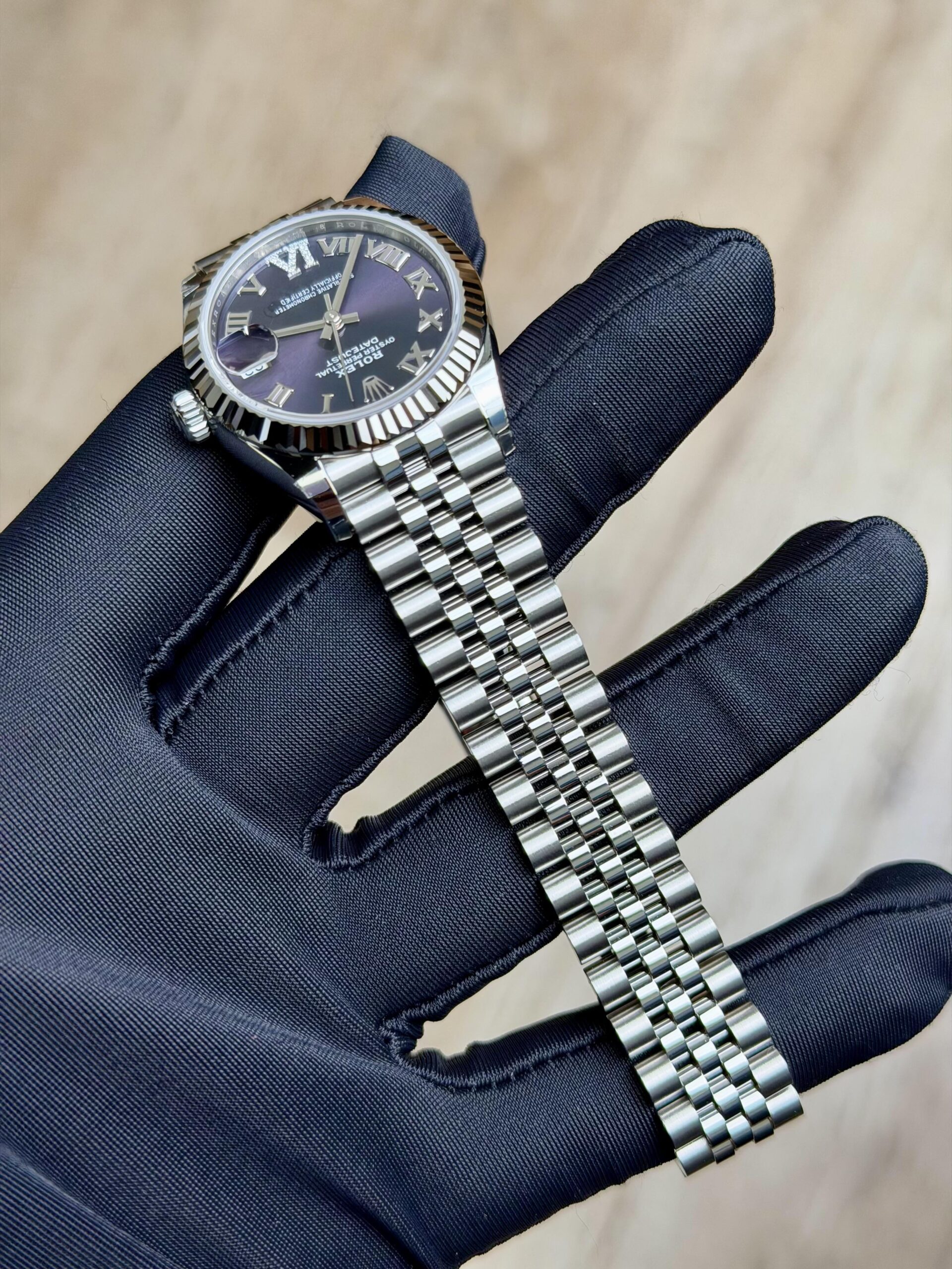Rolex Datejust 31 Aubergine Purple Roman VI Fluted Jubilee 2026 Unworn 278274