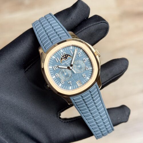 Patek Philippe Aquanaut Annual Calendar Blue Unworn 5261R-001