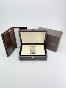 Patek Philippe Aquanaut Luce MOP Pearl Arabic Diamond Preowned 5072R-001