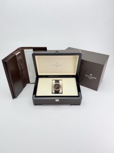 Patek Philippe Aquanaut Brown Arabic Preowned 5167R