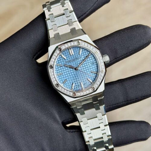 Audemars Piguet Royal Oak Ice Blue Diamond 2025 Unworn 77451ST.ZZ.1361ST.03