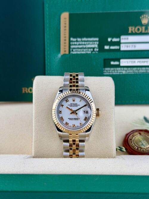 Rolex Datejust 26 White Roman Fluted Jubilee Preowned 179173
