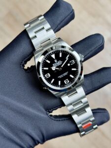 Rolex Explorer 40 Black Index Arabic Smooth Oyster 2026 Unworn 224270
