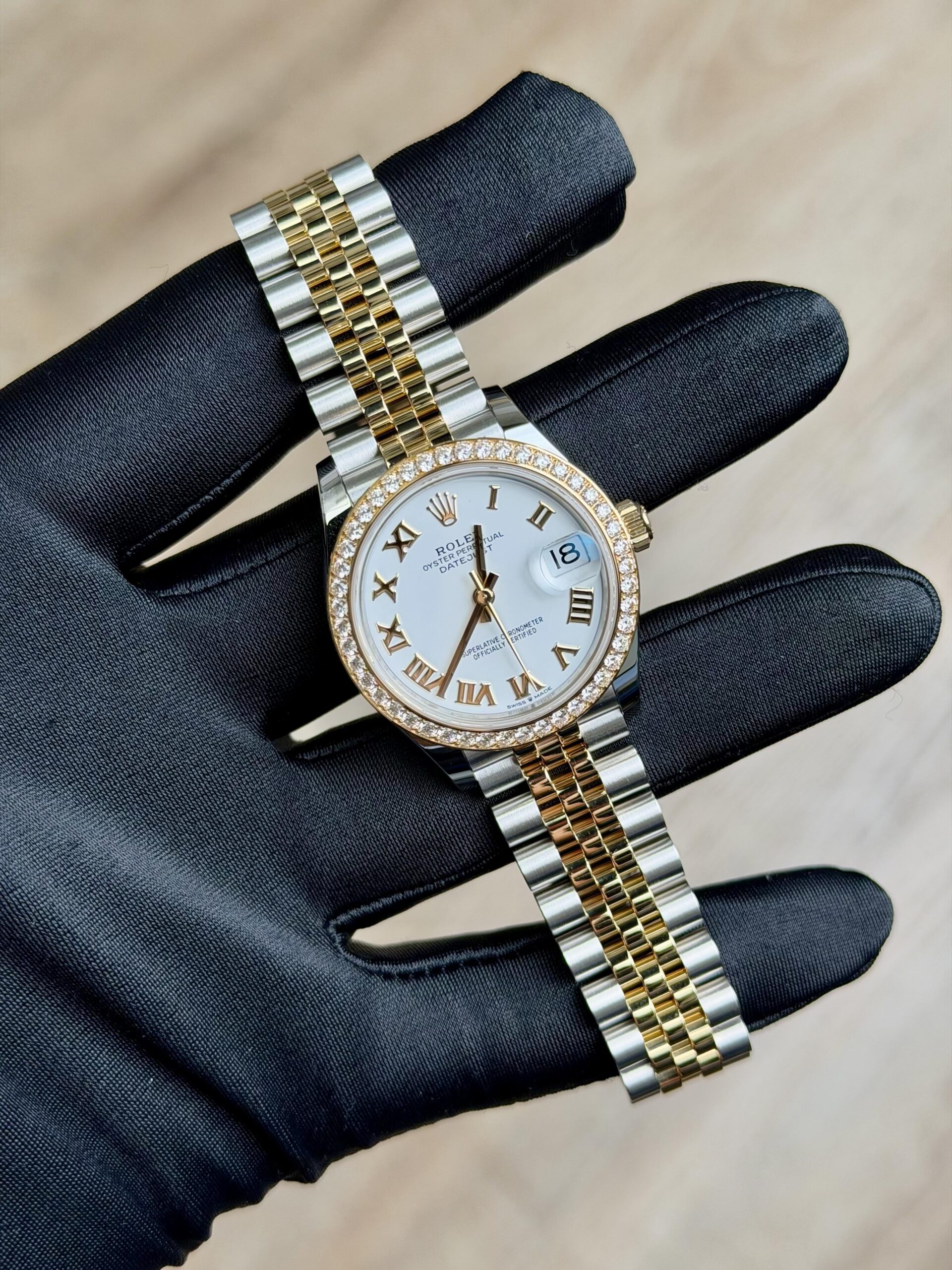 Rolex Datejust 31 White Roman Diamond Bezel Jubilee 2026 Unworn 278383RBR