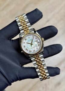 Rolex Datejust 36 MOP Pearl Roman Fluted Jubilee Preowned Watch&Box 116233