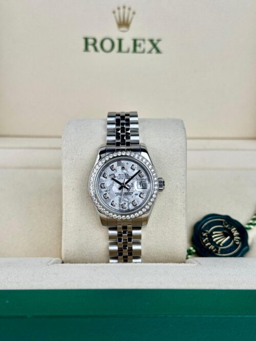 Rolex Datejust 26 Silver Flakes Diamond Jubilee Preowned Watch & Box 179384RBR