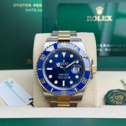 Rolex Submariner Date 41 Bluesy Blue/ Blue Oyster 2021 Preowned 126613LB
