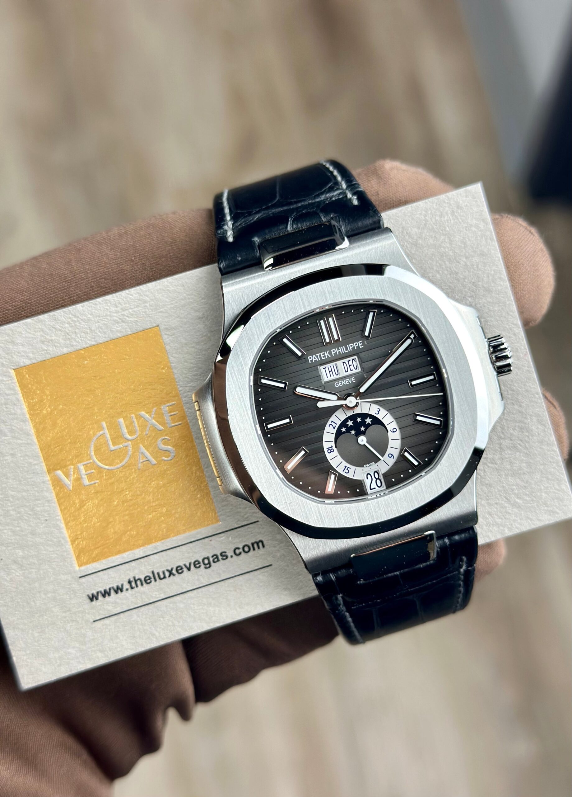 Patek Philippe Nautilus 40.5 Annual Calendar Charcoal Grey Index 5726A-001