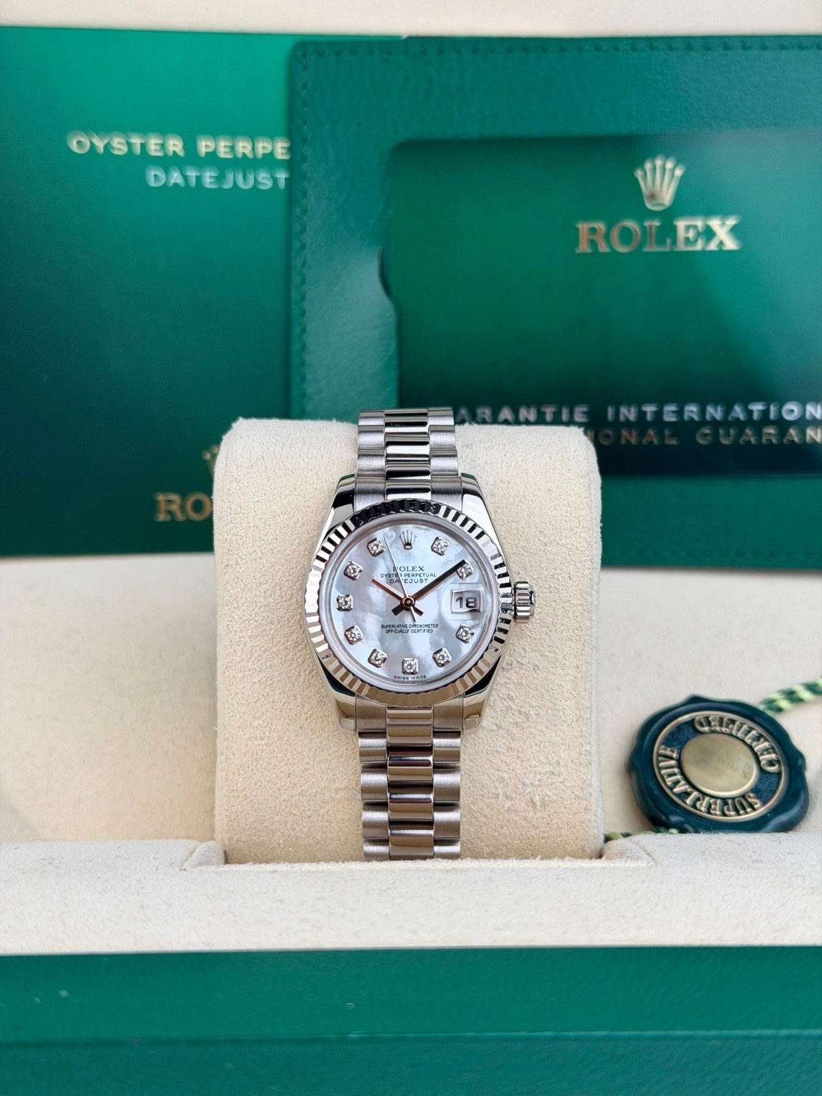 Rolex Datejust 26 MOP Pearl Diamond Fluted President Preowned 2022 179179