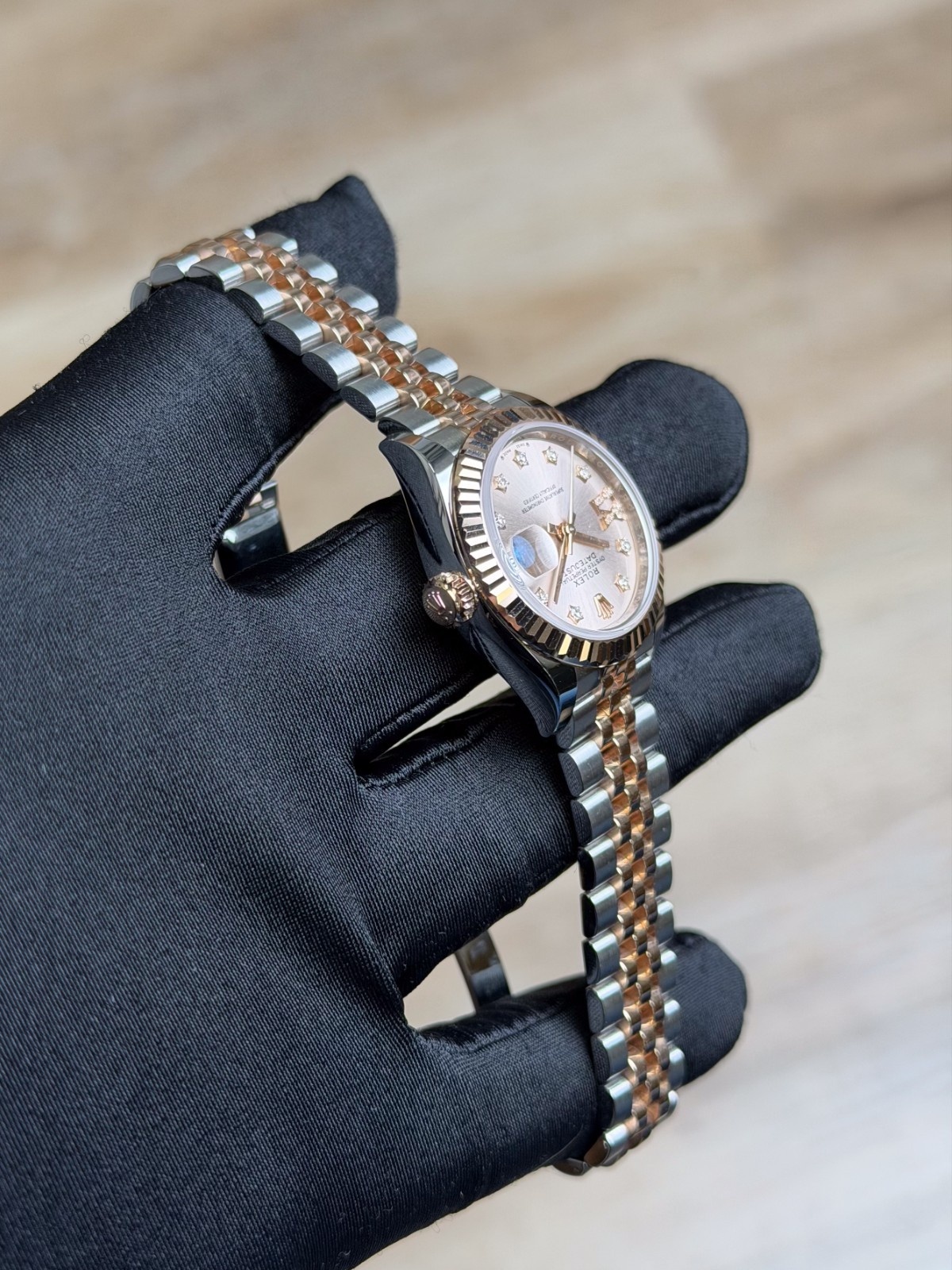 Rolex Datejust 28 Rose Star Diamond IX Fluted Jubilee 2026 Unworn 279171