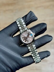 Rolex Datejust 28 Dark Grey Diamond Fluted Jubilee 2026 Unworn 279174