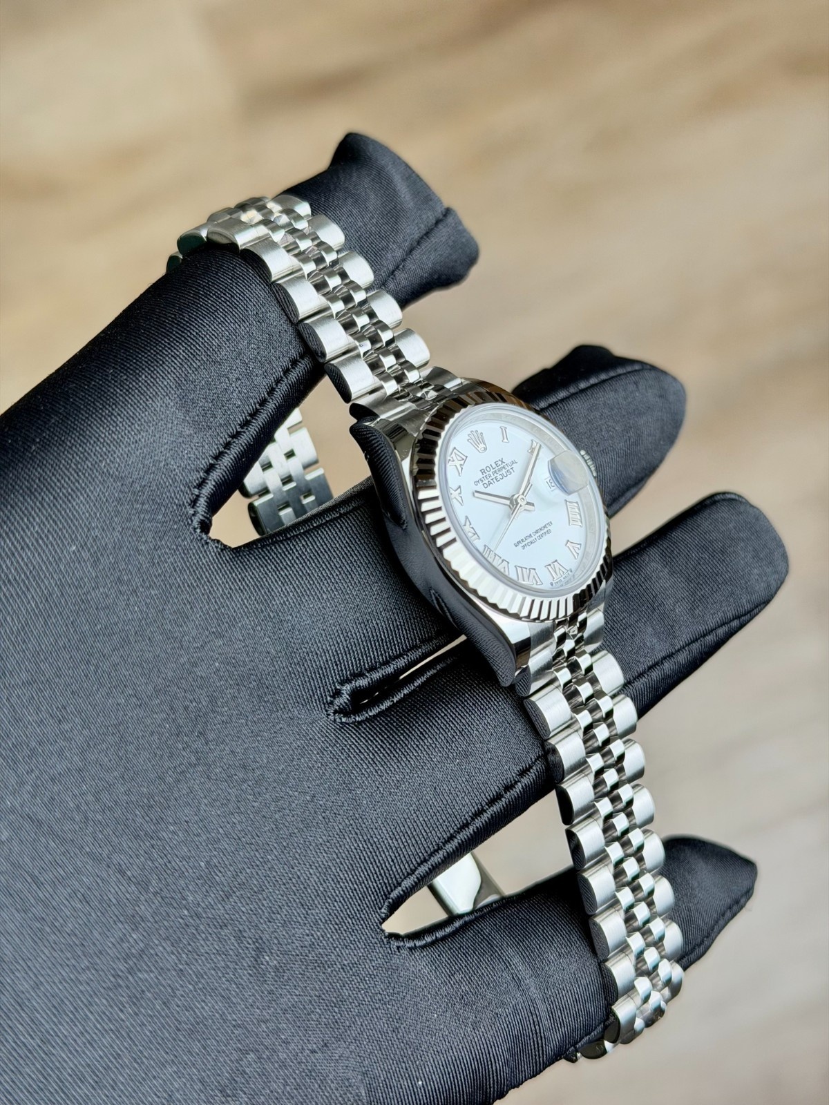 Rolex Datejust 28 White Roman Fluted Jubilee Preowned 2019 279174