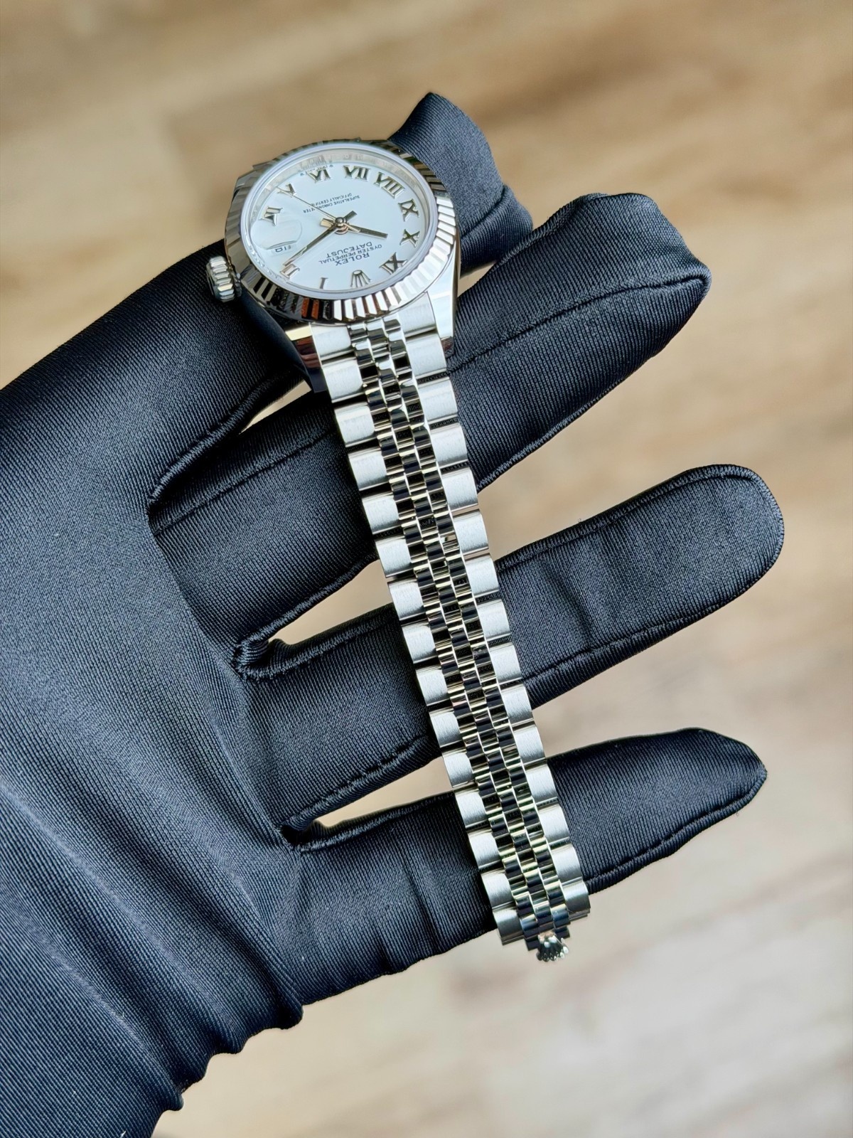 Rolex Datejust 28 White Roman Fluted Jubilee Preowned 2019 279174