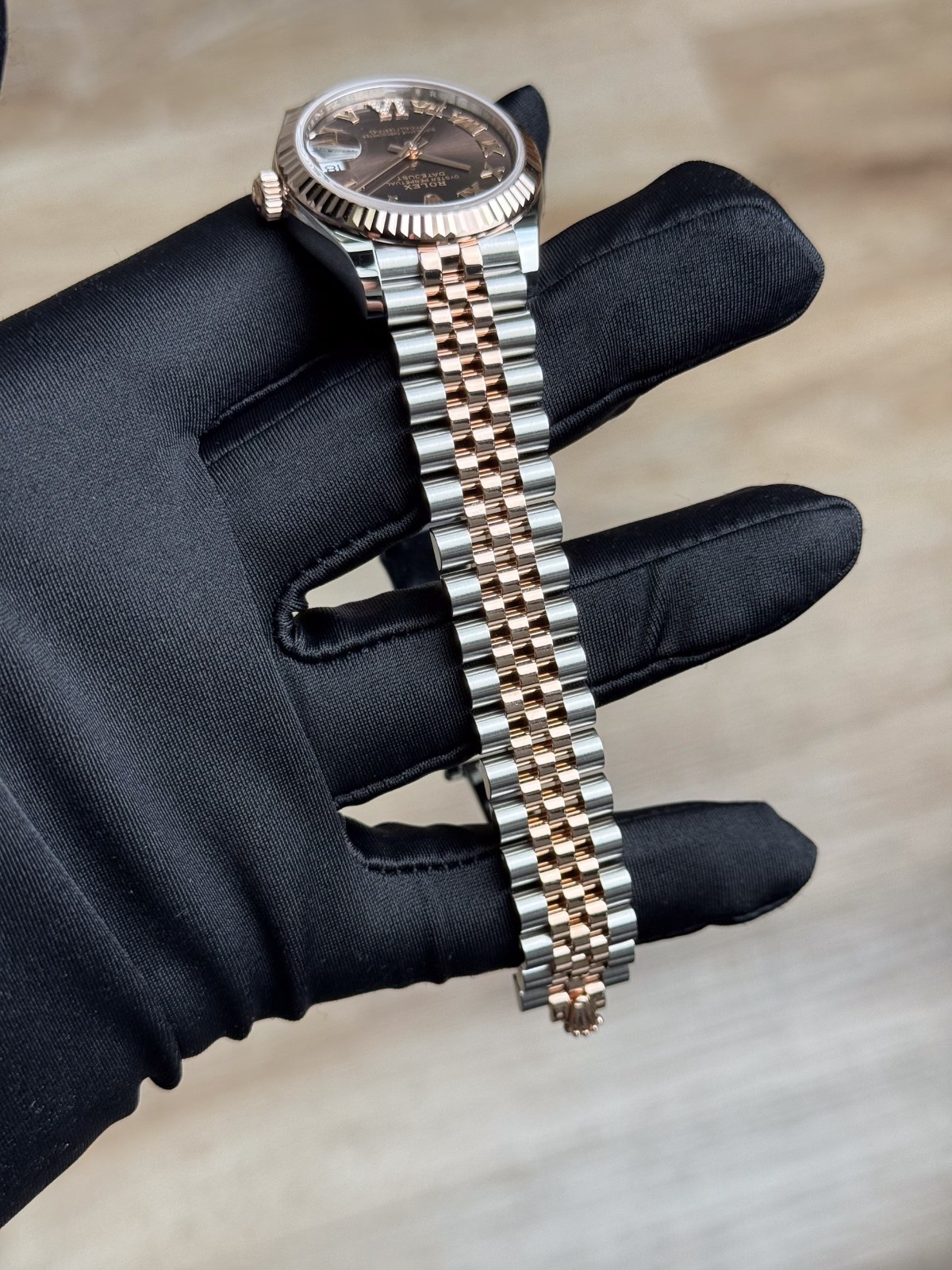 Rolex Datejust 31 Chocolate Roman VI Diamond Fluted Jubilee 2026 Unworn 278271