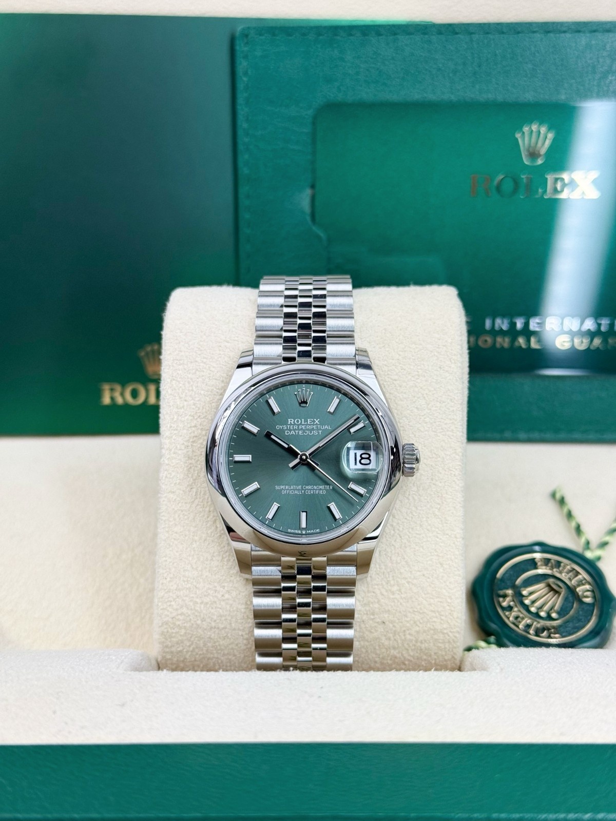 Rolex Datejust 31 Mint Green Index Smooth Jubilee 2026 Unworn 278240