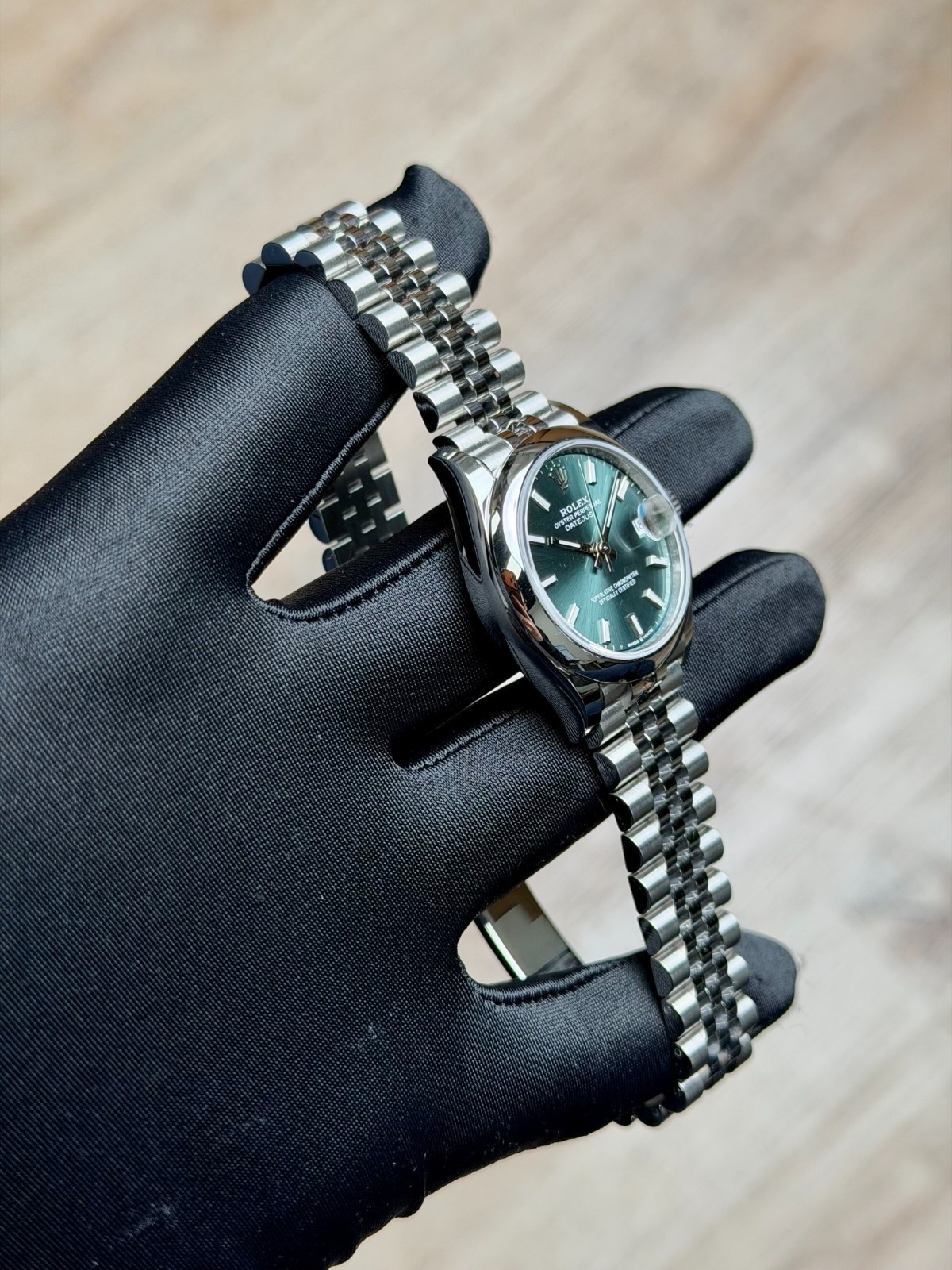 Rolex Datejust 31 Mint Green Index Smooth Jubilee 2026 Unworn 278240