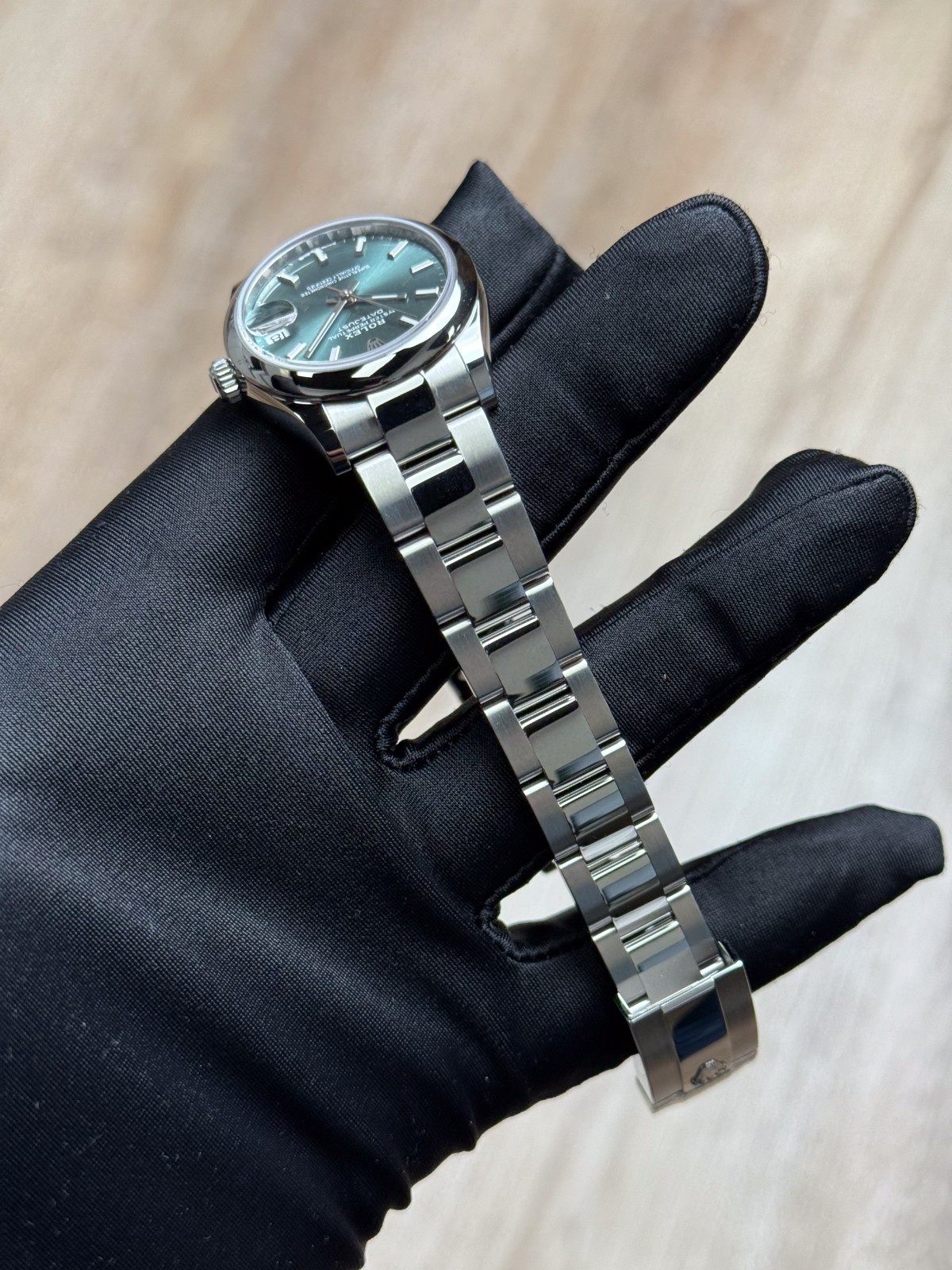 Rolex Datejust 31 Mint Green Index Smooth Oyster 2026 Unworn 278240