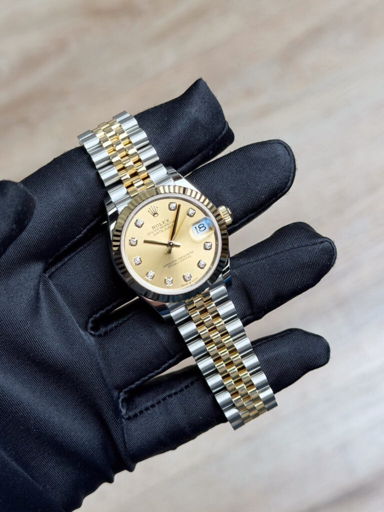 Rolex Datejust 31mm Champagne Diamond Fluted Jubilee 2026 Unworn 278273