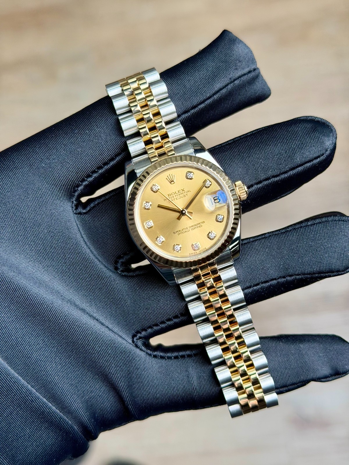 Rolex Datejust 31 Champagne Diamond Fluted Jubilee Preowned 2018 178273