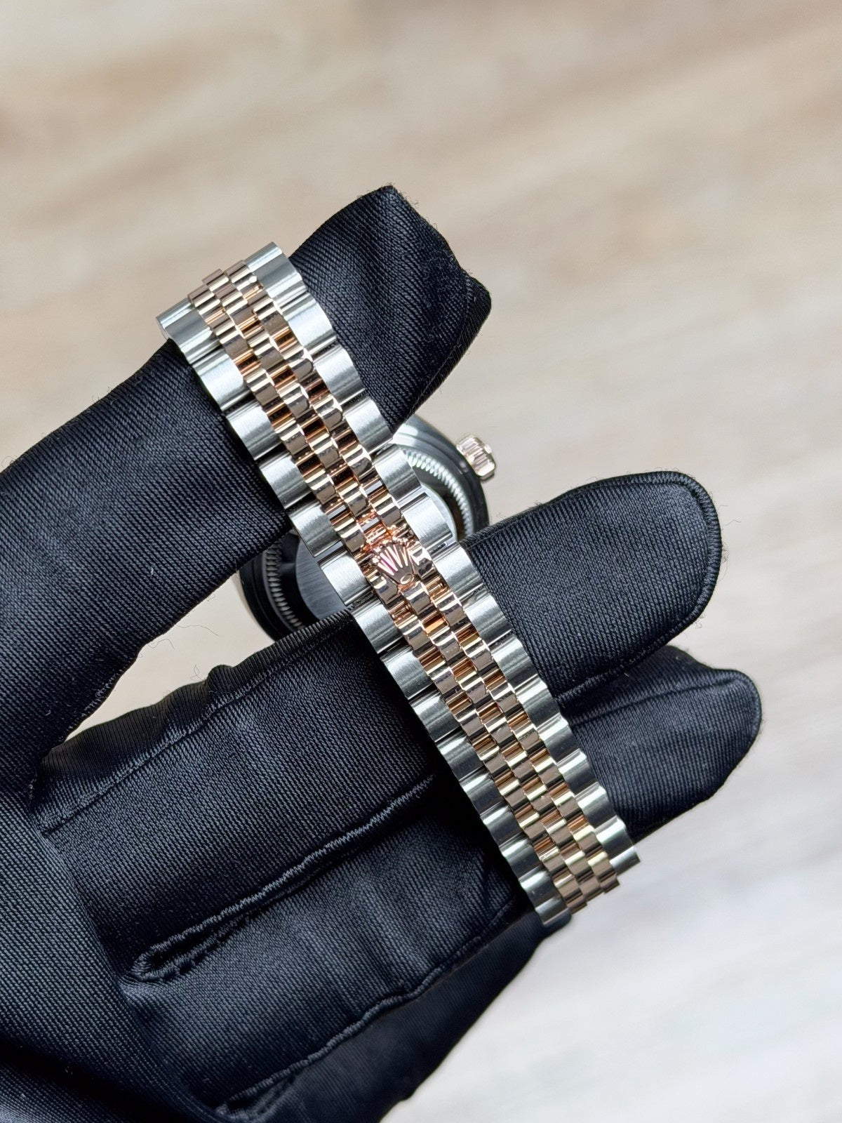 Rolex Datejust 28 Chocolate Diamond Bezel Jubilee 2026 Unworn 279381RBR