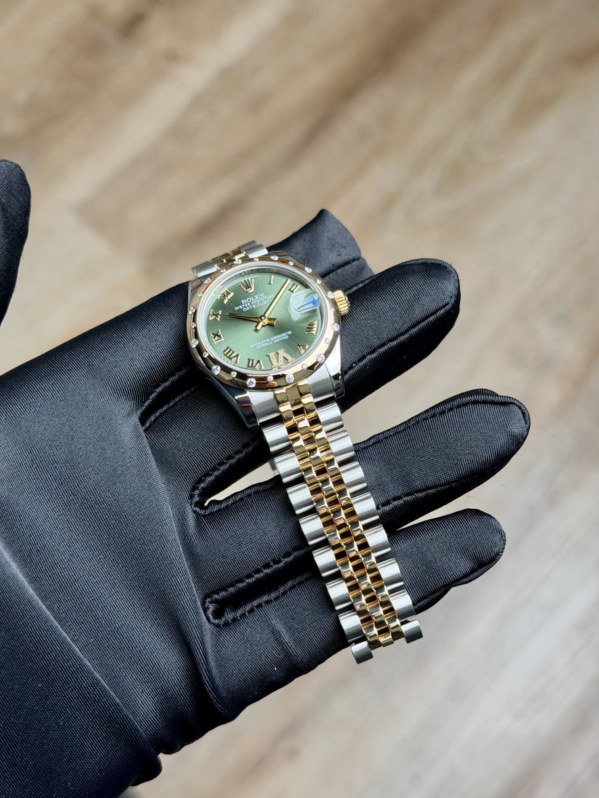 Rolex Datejust 31 Olive Green Roman VI Domed Jubilee Preowned 2015 178343RBR