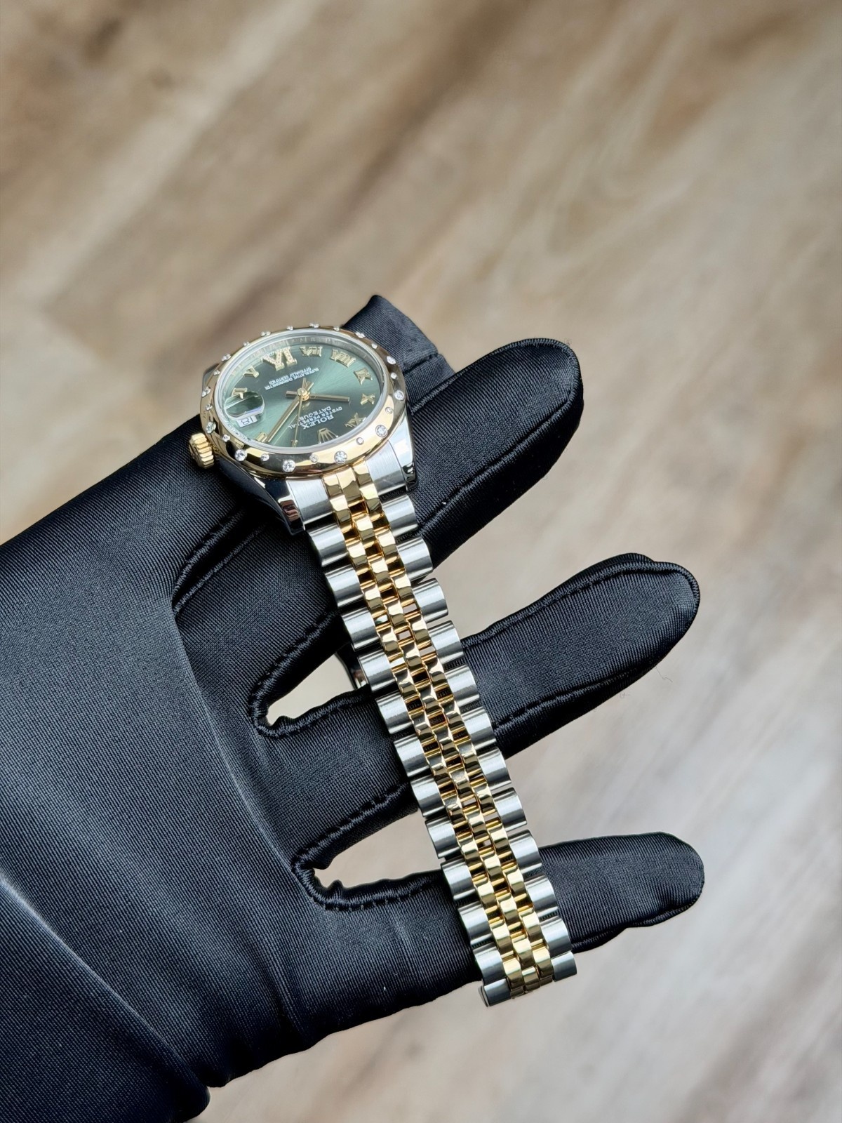 Rolex Datejust 31 Olive Green Roman VI Domed Jubilee Preowned 2015 178343RBR
