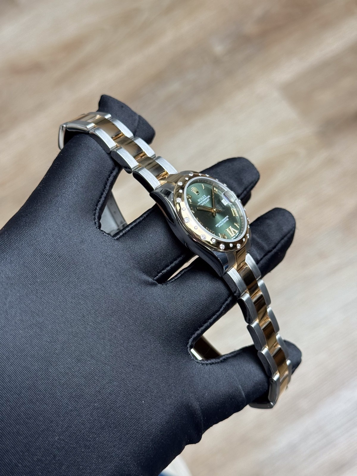 Rolex Datejust 31 Green Roman VI Diamond Domed Oyster Preowned 2010 178343RBR
