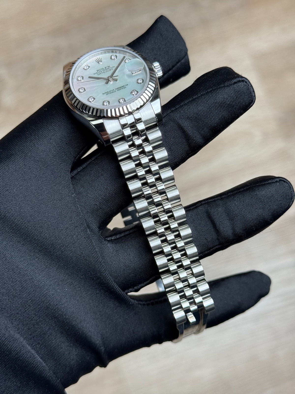 Rolex Datejust 31 MOP Pearl Diamond Fluted Jubilee Preowned 2017 178274