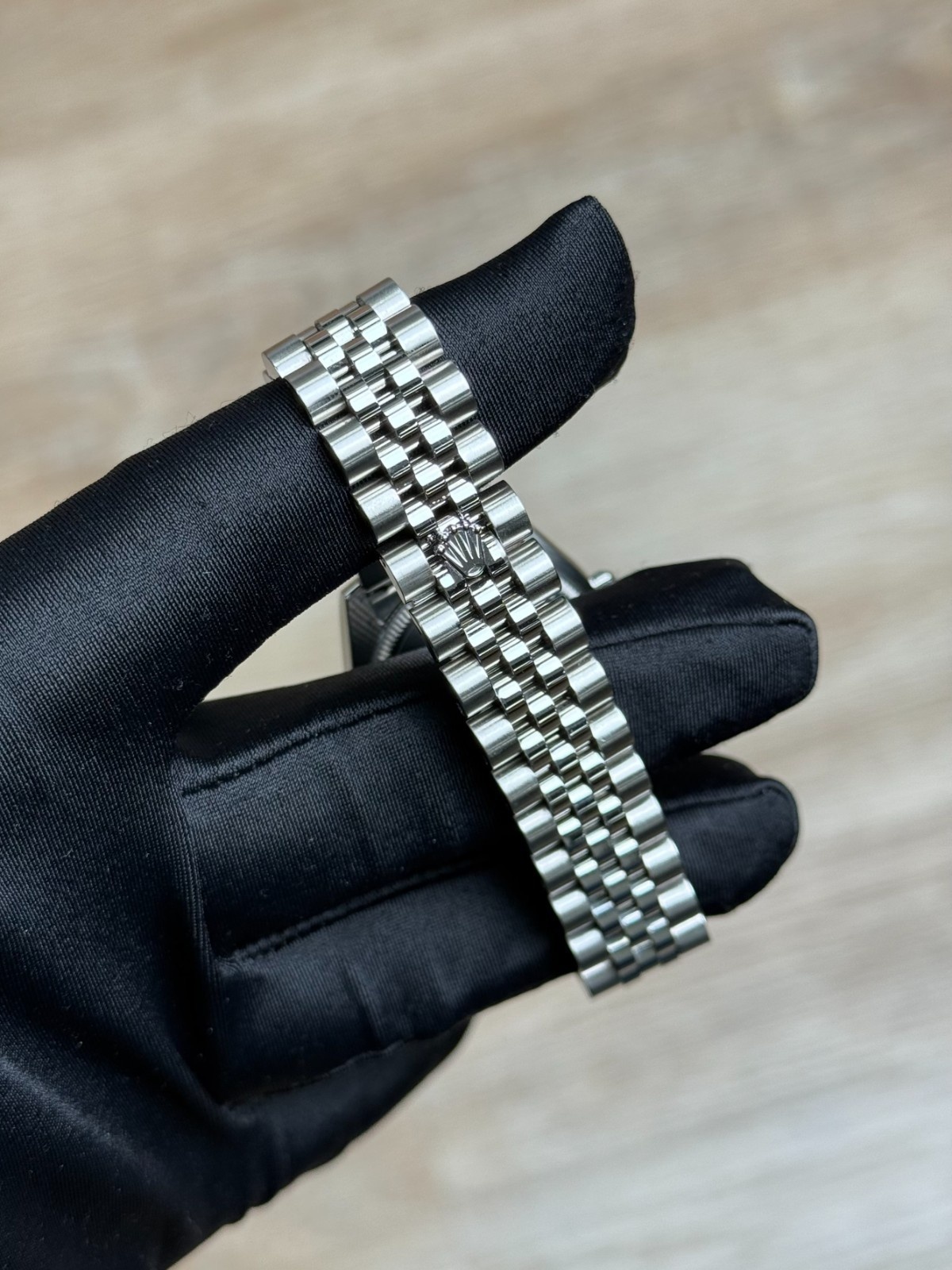Rolex Datejust 31 MOP Pearl Diamond Fluted Jubilee Preowned 2017 178274