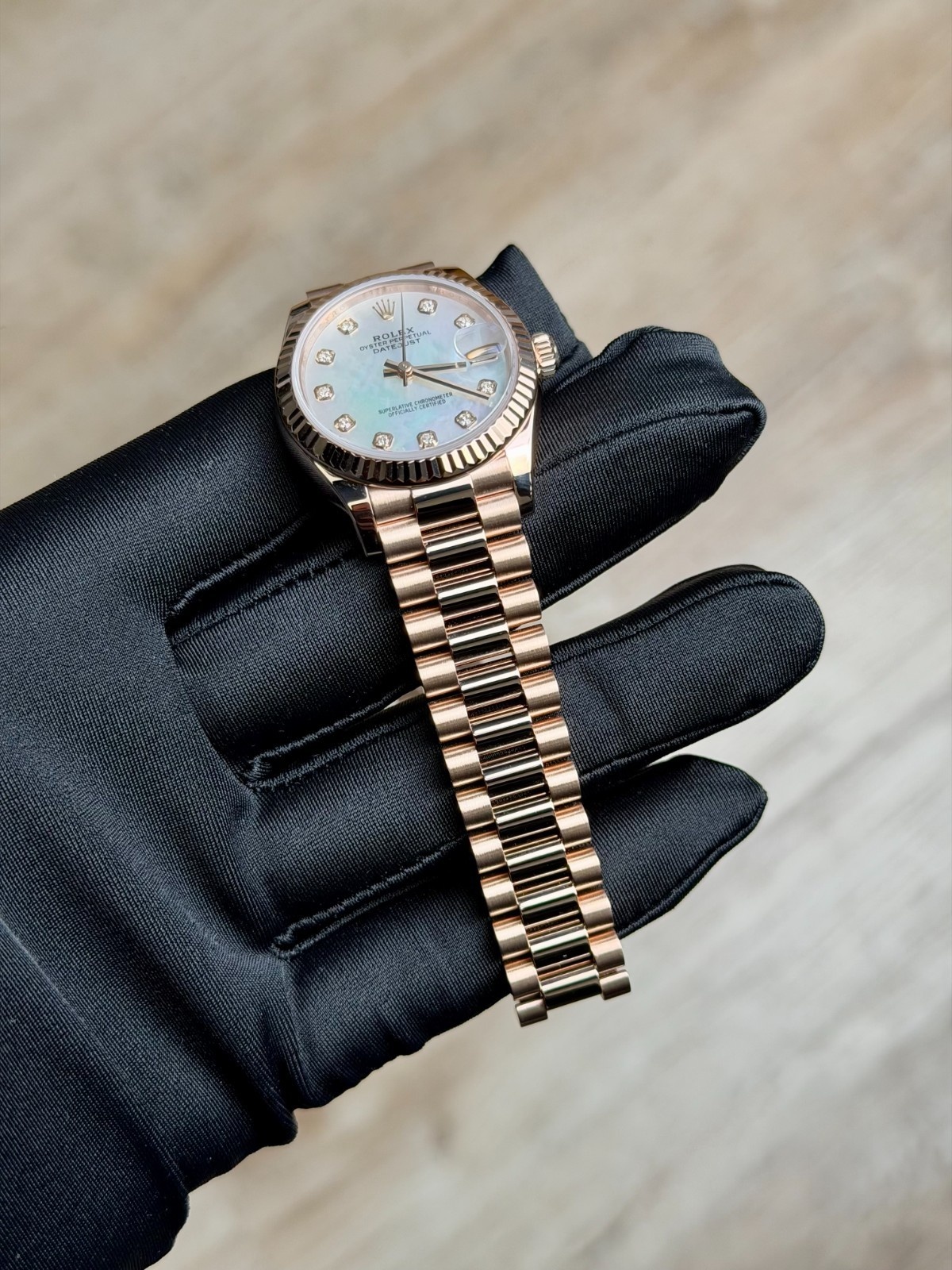 Rolex Datejust 31 MOP Pearl Diamond Fluted President Preowned 2019 278275