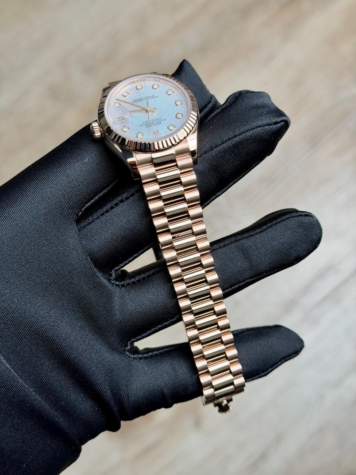 Rolex Datejust 31 MOP Pearl Diamond Fluted President Preowned 2019 278275