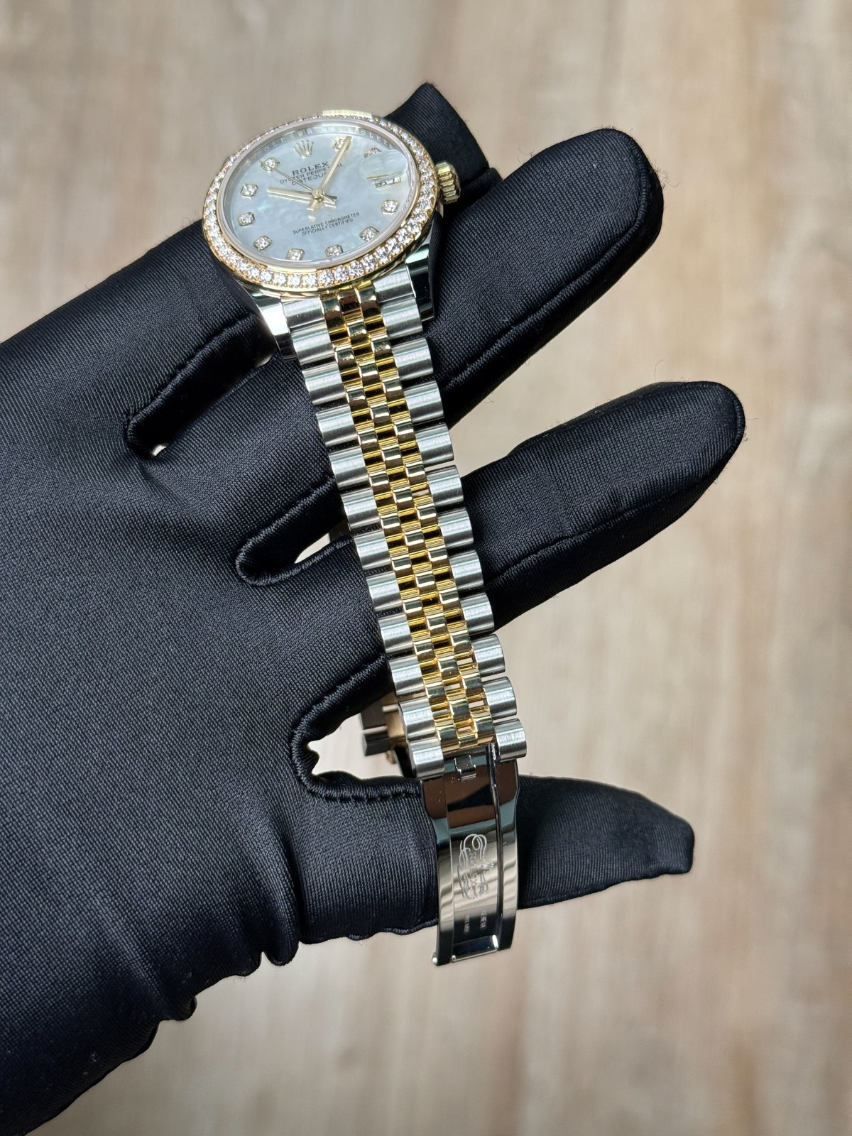 Rolex Datejust 31 MOP Pearl Diamond Jubilee 2026 Unworn 278383RBR