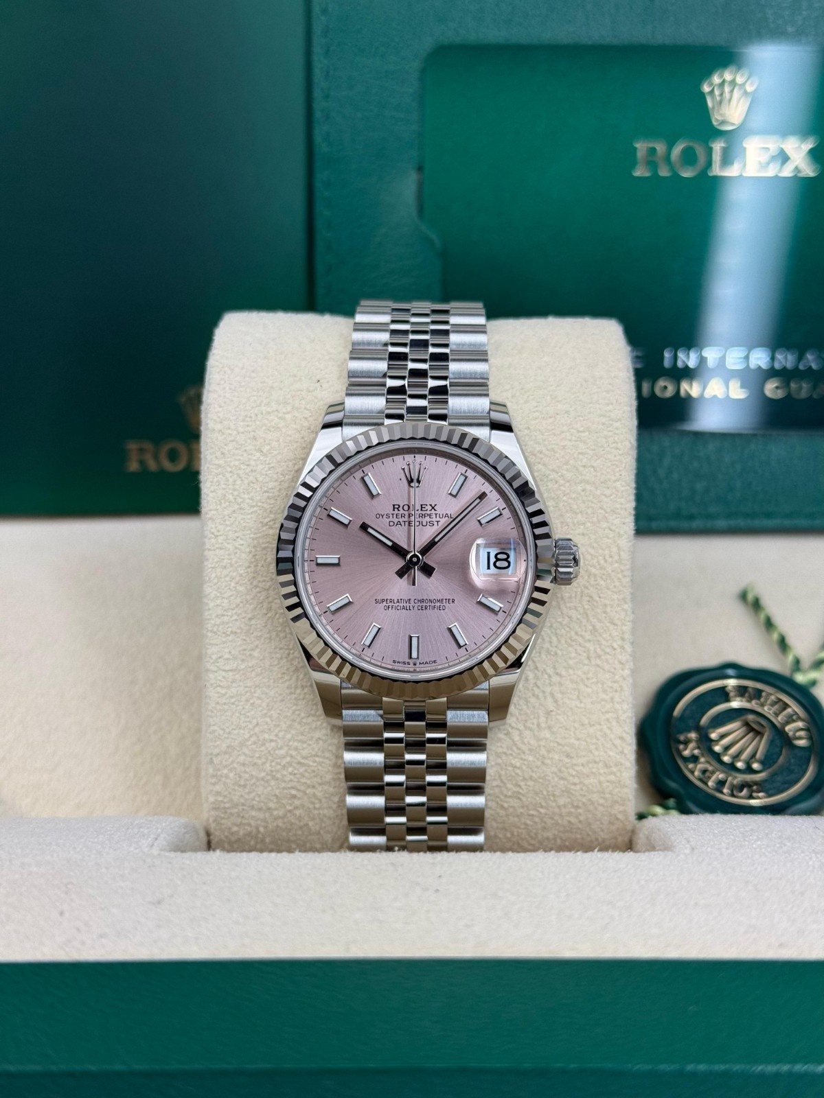 Rolex Datejust 31 Pink Index Fluted Jubilee 2026 Unworn 278274