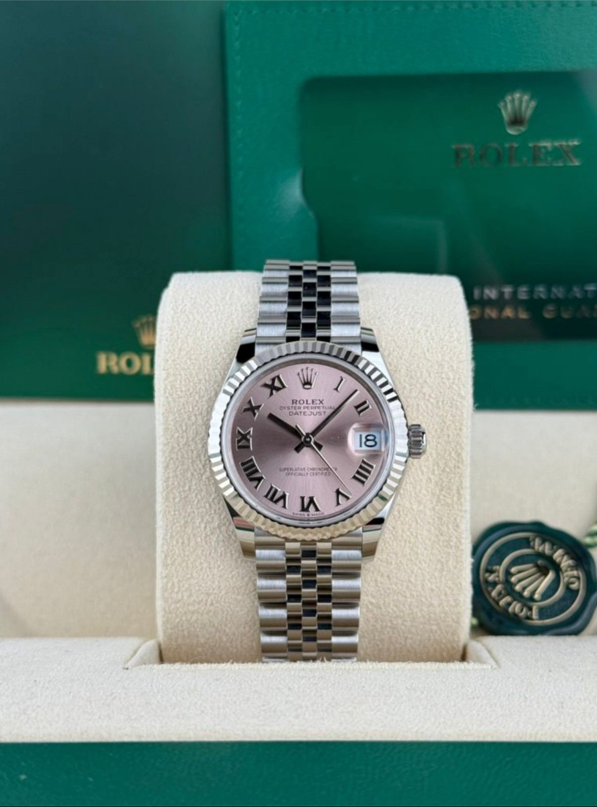 Rolex Datejust 31 Pink Roman Fluted Jubilee 2026 Unworn 278274