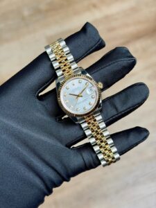 Rolex Datejust 31 Silver Diamond Fluted Jubilee Preowned 2015 178273