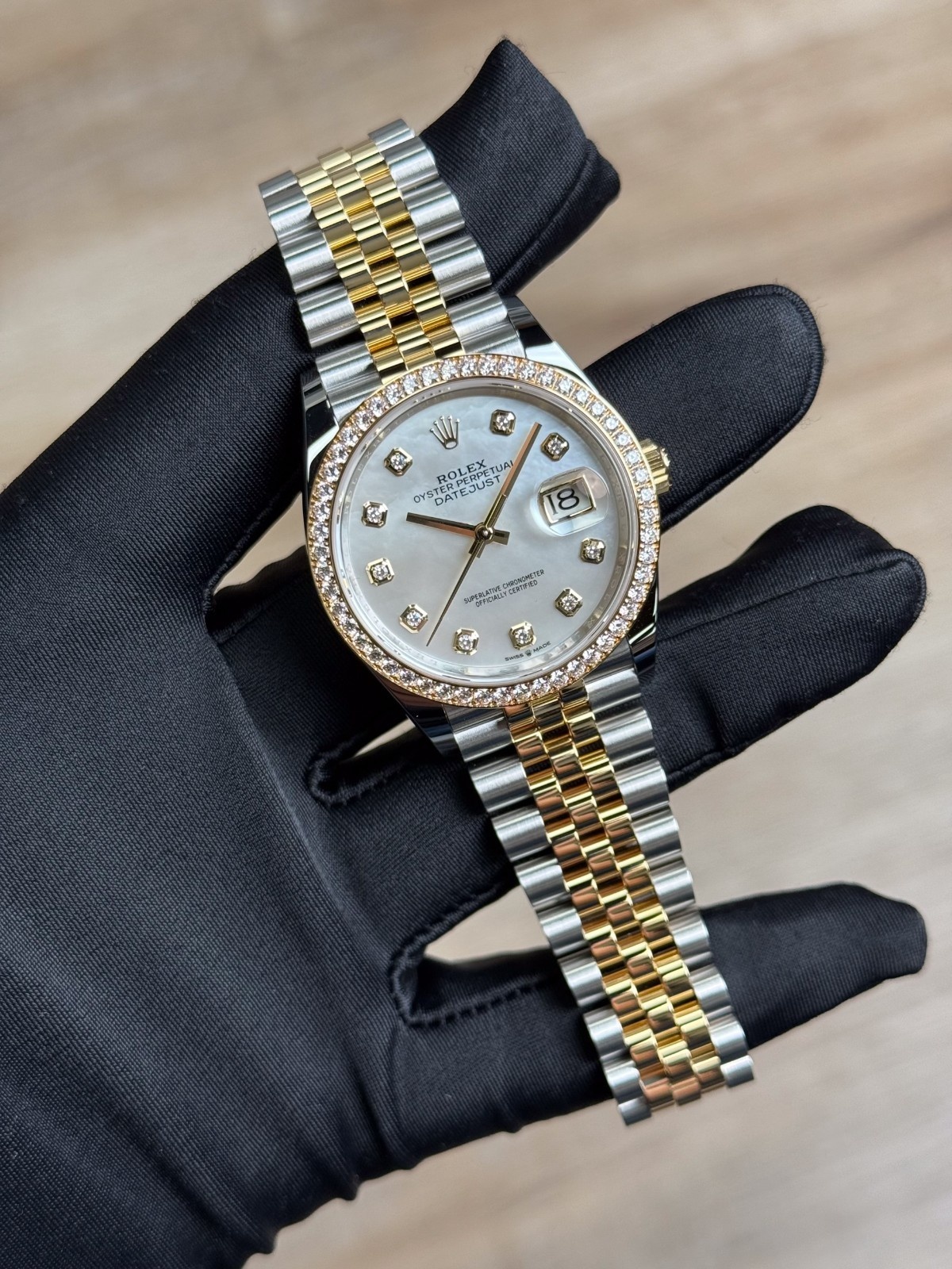 Rolex Datejust 36 MOP Pearl Diamond Bezel Jubilee 2026 Unworn 126283RBR