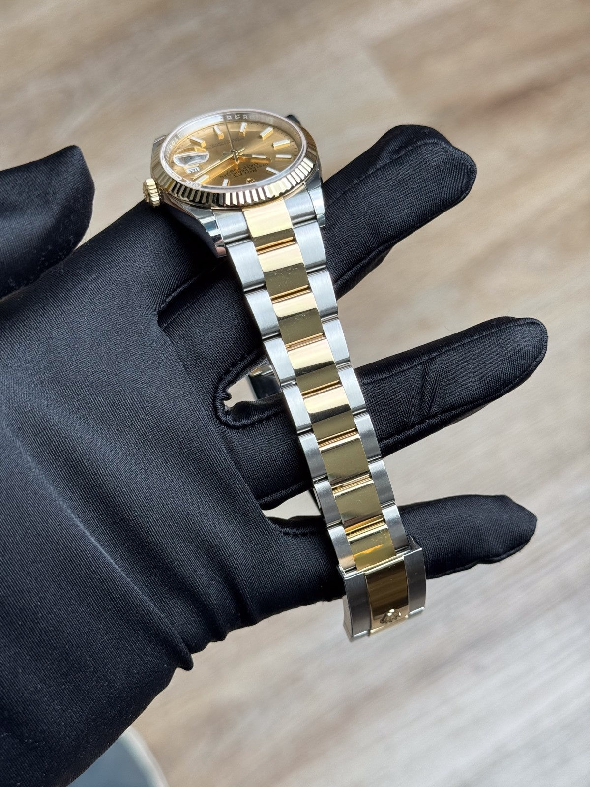 Rolex Datejust 36 Champagne Index Fluted Oyster 2026 Unworn 126233